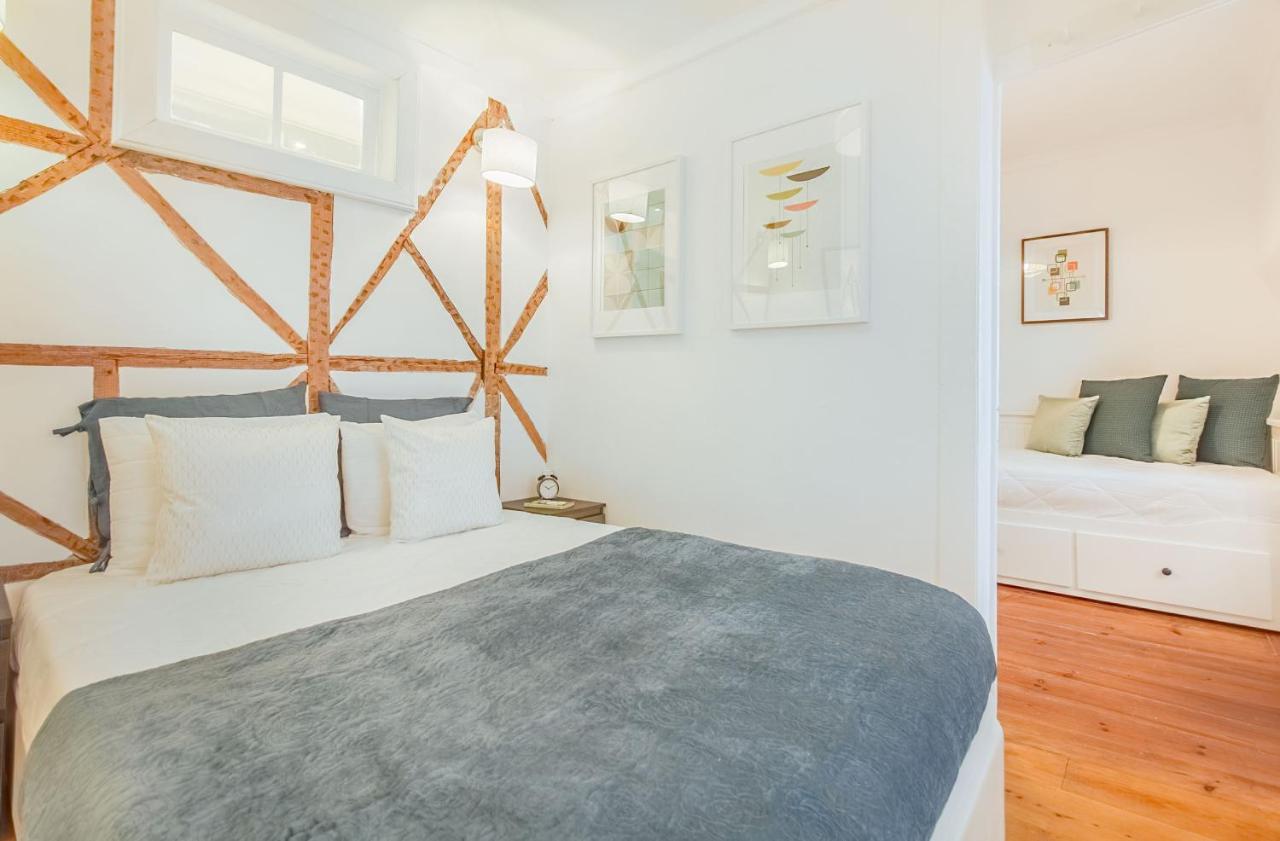Unique And Stylish Flat In Historic Lisbon Apartment ภายนอก รูปภาพ