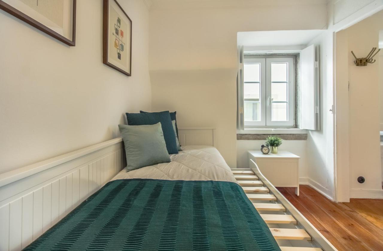 Unique And Stylish Flat In Historic Lisbon Apartment ภายนอก รูปภาพ